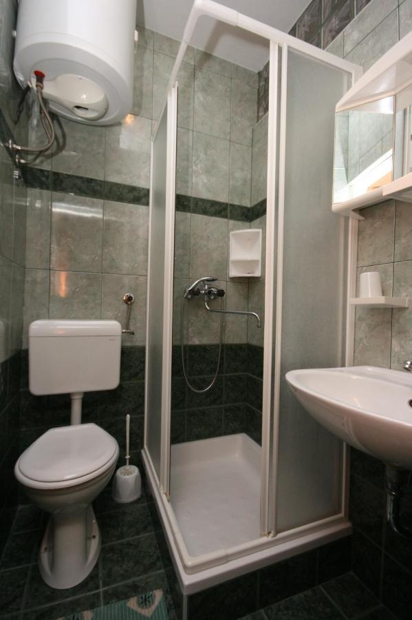 לון Double Room Jakisnica 4160D מראה חיצוני תמונה
